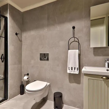 Luff Otel *
